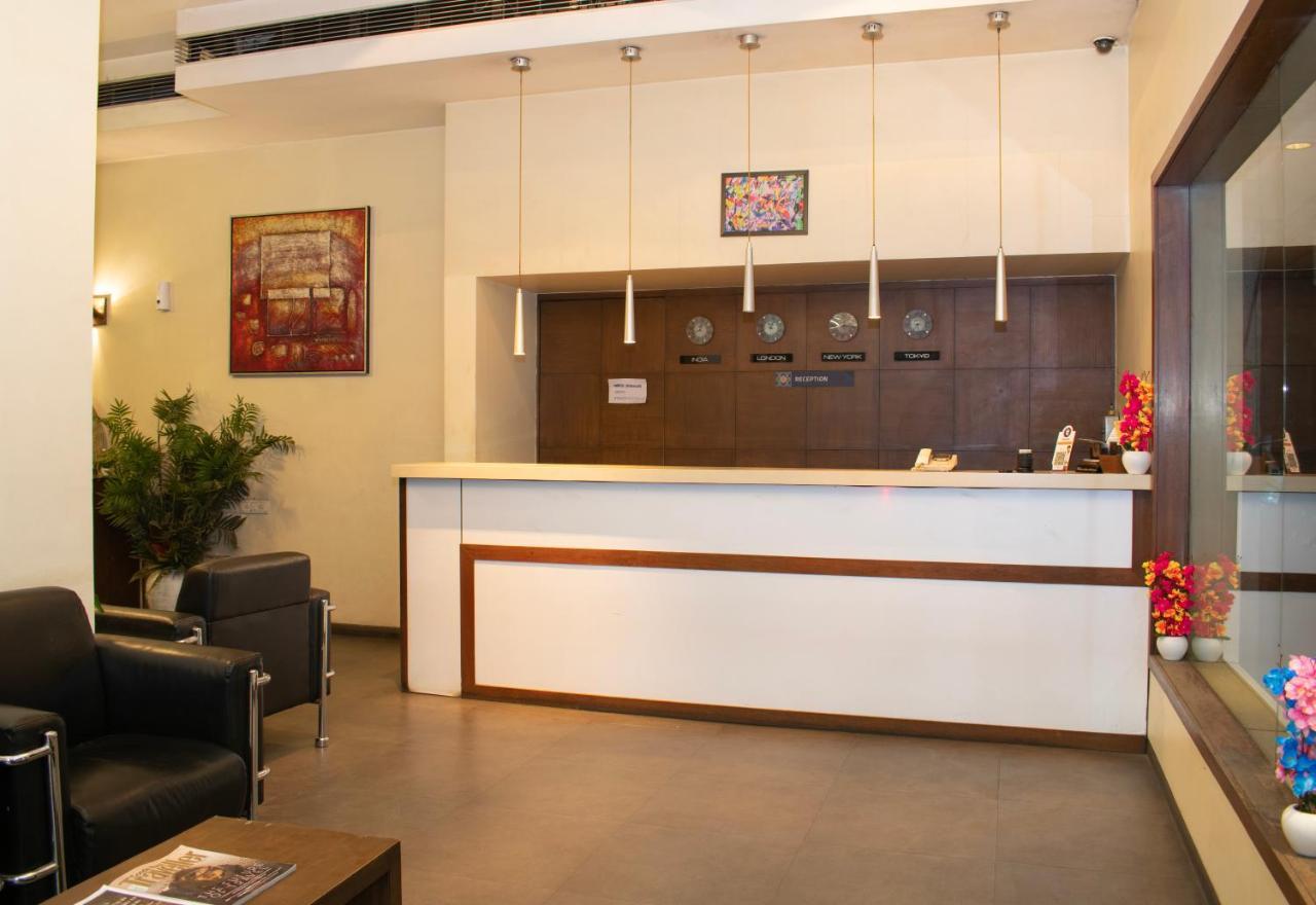 Octave Koregaon Park Pune Exterior foto